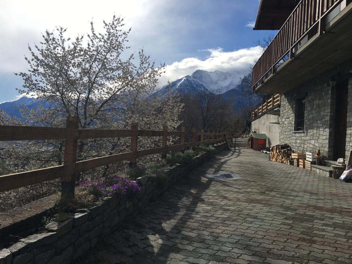 La Casa Del Bosco Aosta Exterior foto